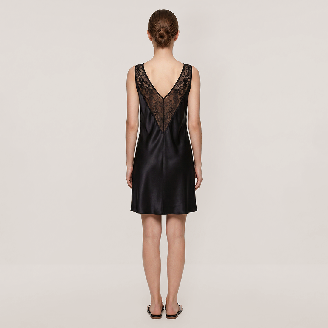 100% Mulberry Silk Lace V-Neck Sleeveless Short Nightgown - Nomee