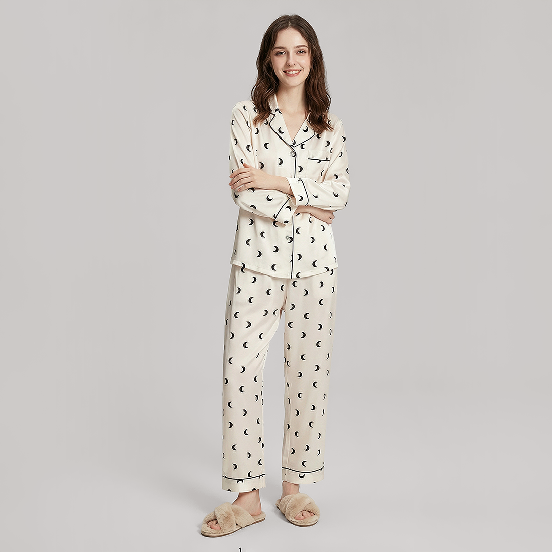 Crescent Print Mulberry Silk Pajama Set-Nomee