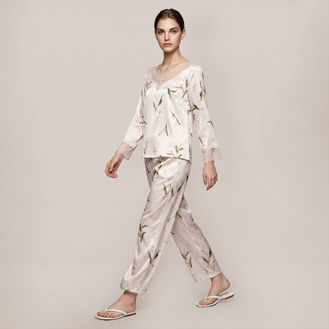 100% Mulberry Silk French Floral Print Long Sleeve Pajama Set - Nomee