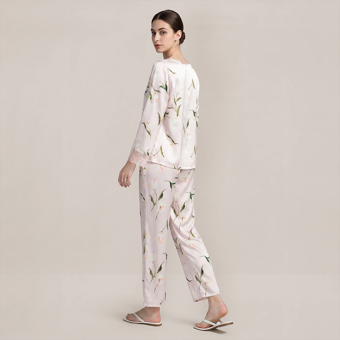 100% Mulberry Silk French Floral Print Long Sleeve Pajama Set - Nomee