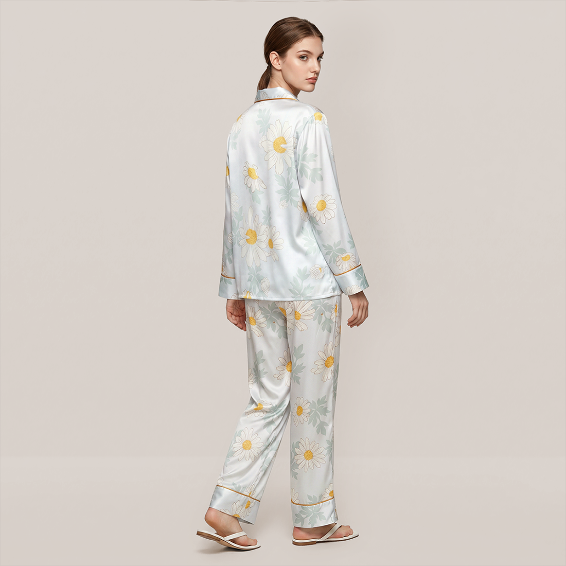 100% Mulberry Silk Daisy Print Long Sleeve Pajama Set - Nomee