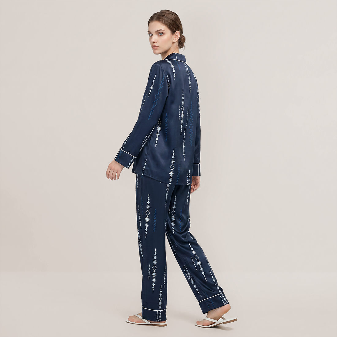 100% Mulberry Silk Diamond Print Long Sleeve Pajama Set - Nomee