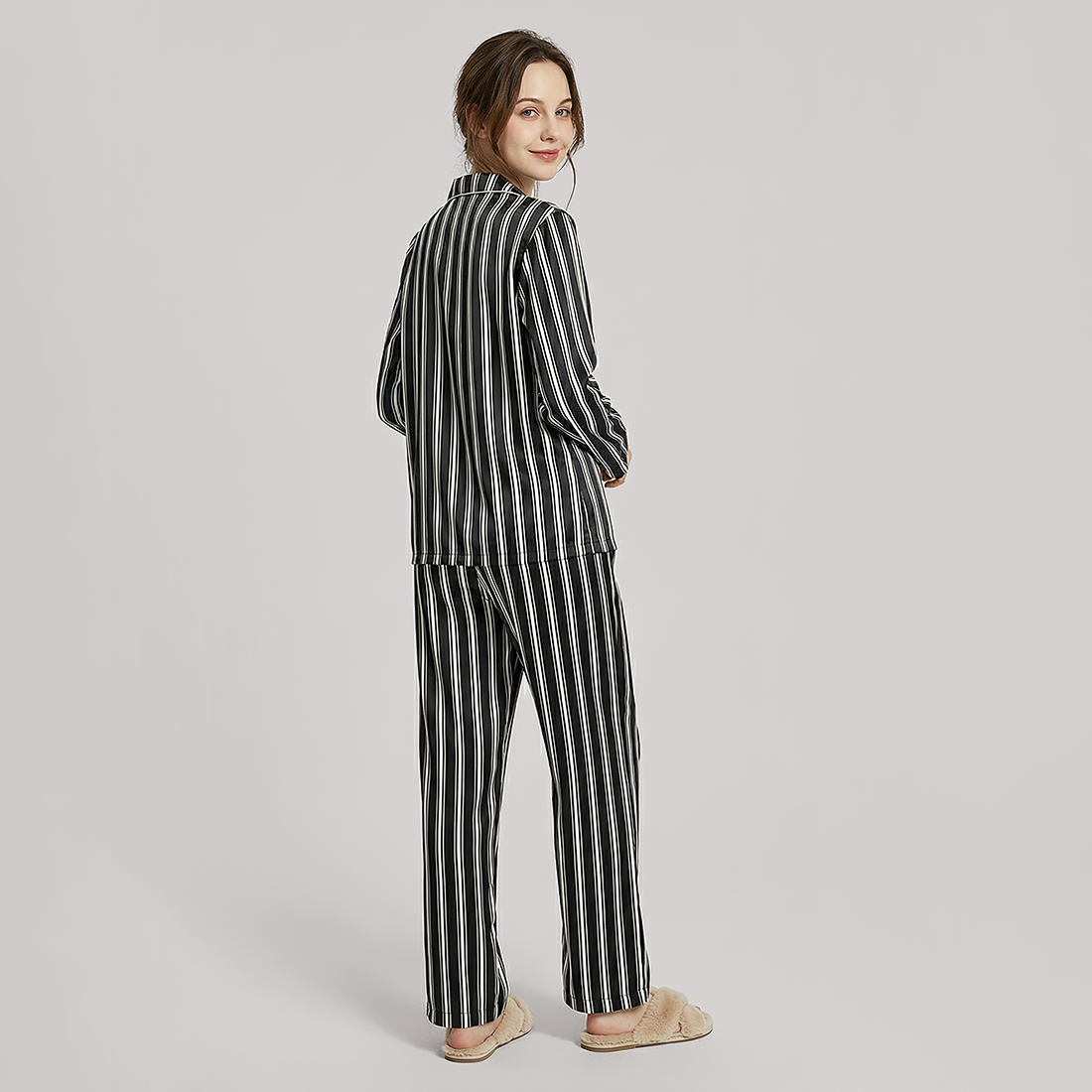 19 Momme Women‘s Silk Pajama Set - Long Sleeve Stripe Print - Nomee