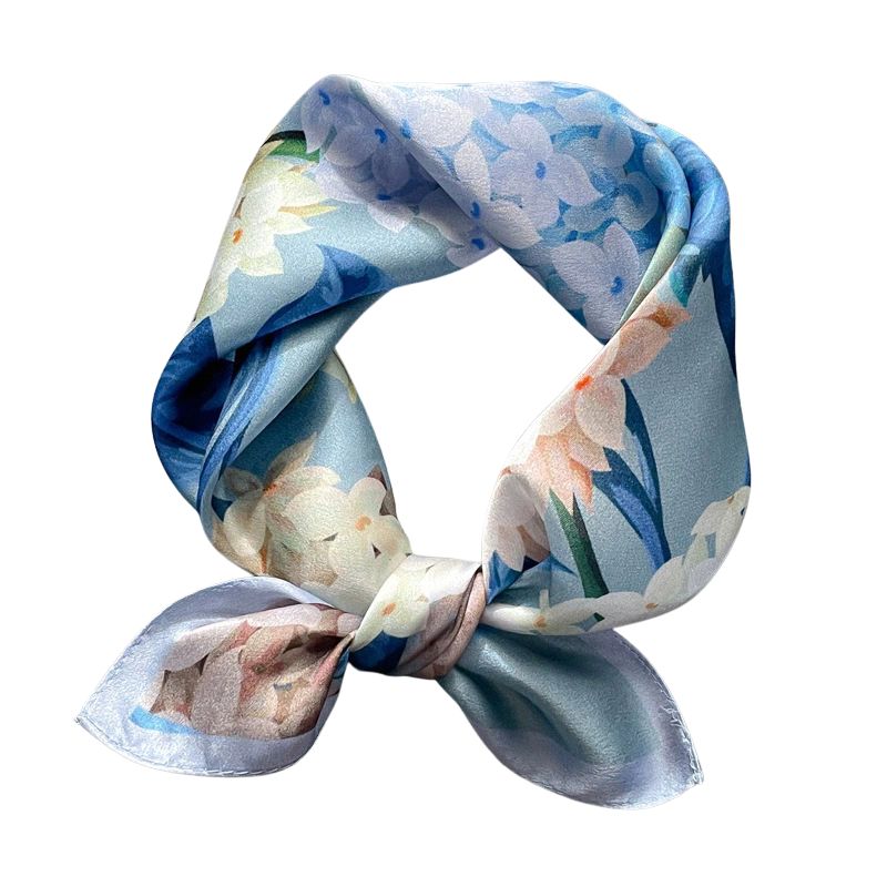 Wholesale warm mulberry silk small square scarf women neck wrap-Nomee